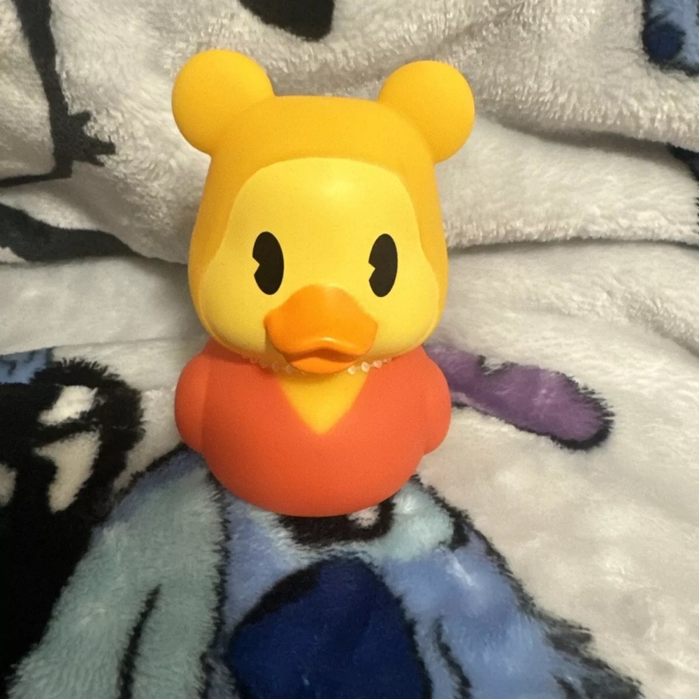 Disney Duck Pooh Bear